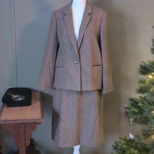 Russ Petites Brown Wool Skirt Suit